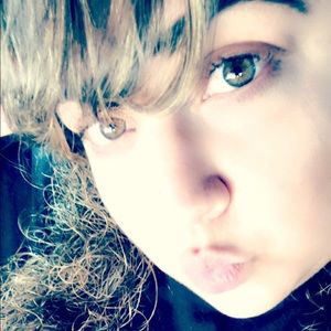 Meet your Posher, Betsy